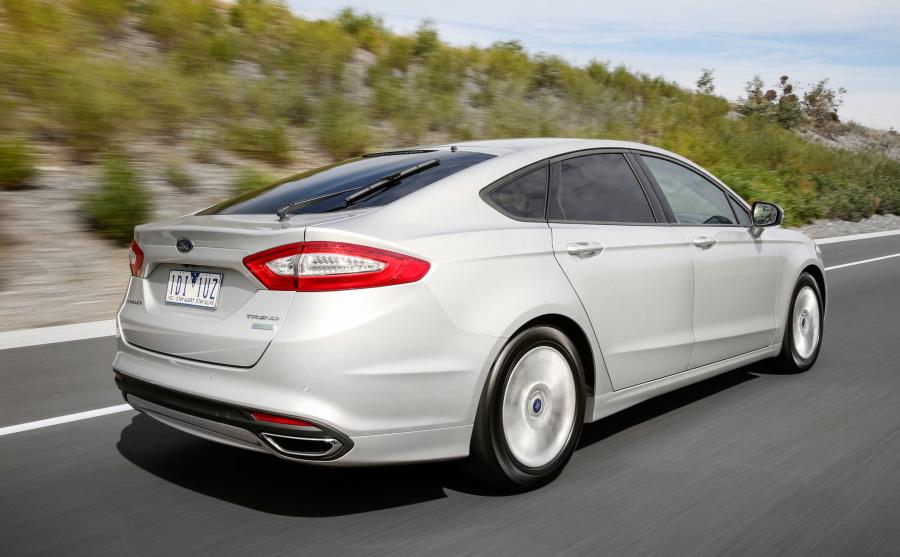 Ford Mondeo Hatchback 2015 года  (AU) (фото 14 из 15)